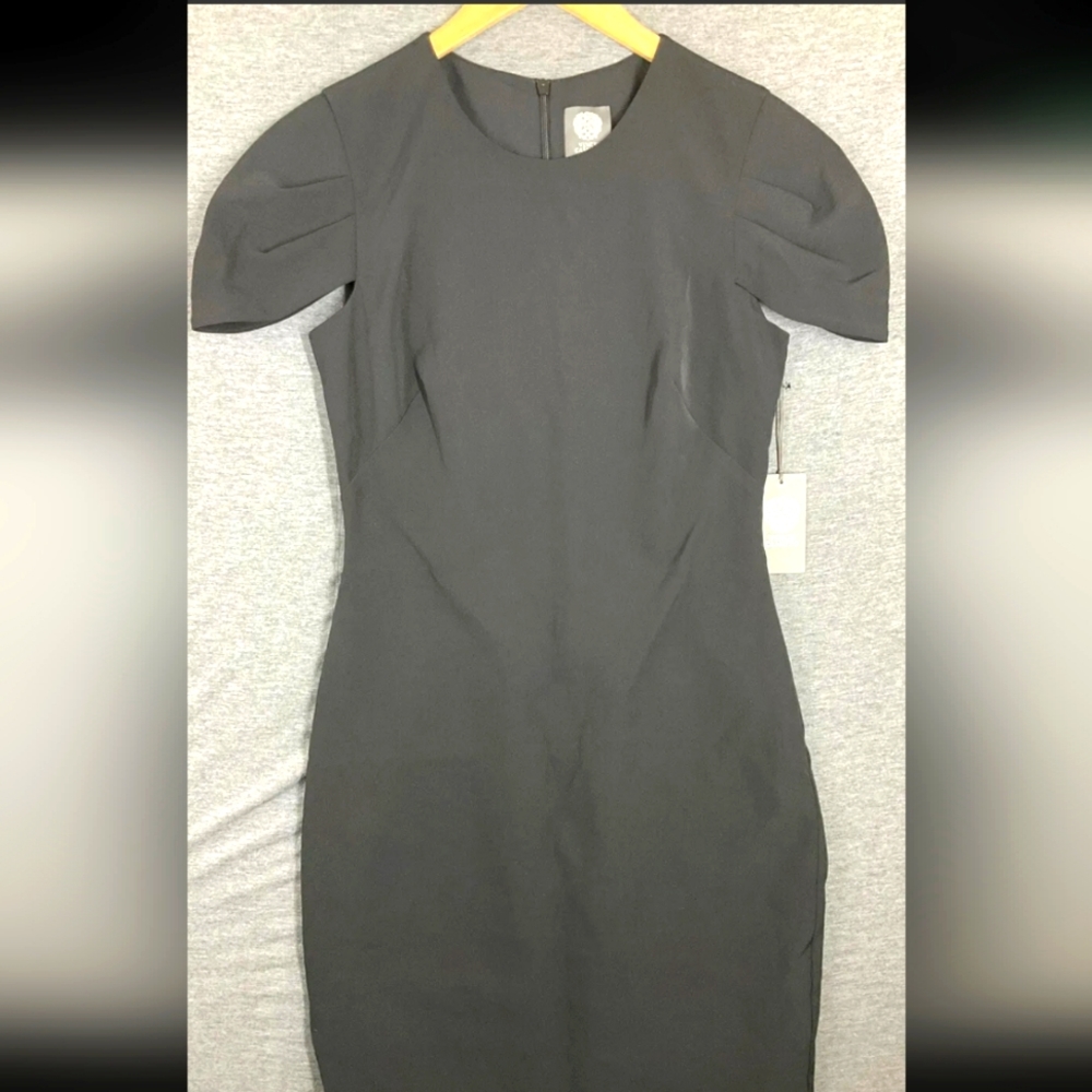 Vince Camuto Women's Short Sleeve Bodycon Crepe Black Dress size 6 Orig $138